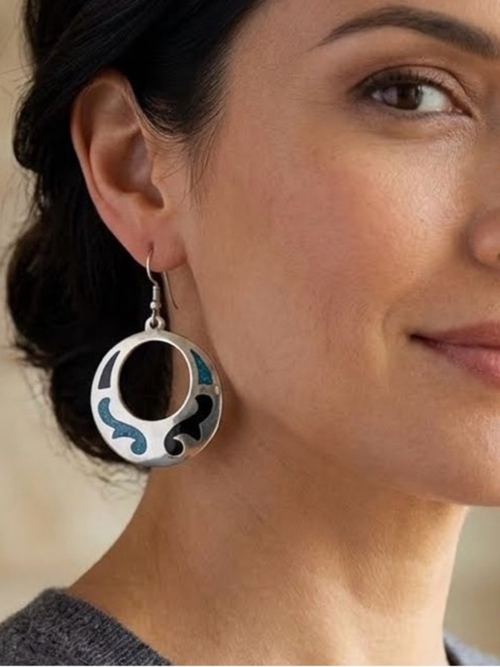 Sterling Silver Turquoise and Onyx Hoop Drop Earrings